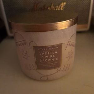 Vanilla Swirl Brownie 3 Wick Candle